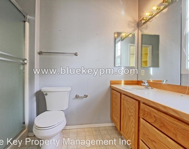 13210 Se 7th Street, Unit J-46 - Photo Thumbnail 10