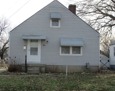 1108 Hathaway Ave - Photo Thumbnail 0