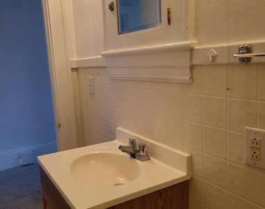 3214 Forest Hill Ave Nw - Photo Thumbnail 6