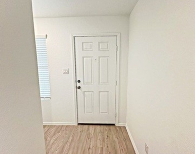 168 Payton Pl - Photo Thumbnail 1