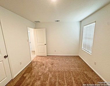 168 Payton Pl - Photo Thumbnail 15