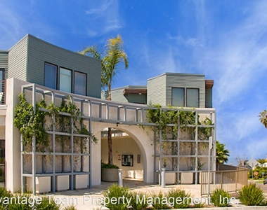 5440 La Jolla Blvd. #105 - Photo Thumbnail 22