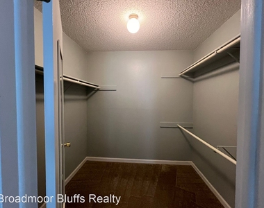 2450 Palmer Park Blvd, Unit 203 - Photo Thumbnail 6