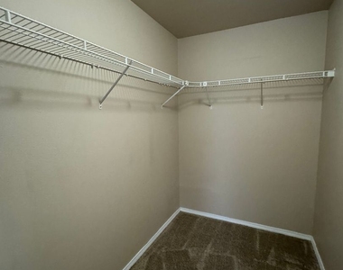 15320 Nw Central Dr #326 - Photo Thumbnail 8