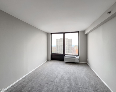 4334 N. Hazel, Unit A3061 - Photo Thumbnail 17