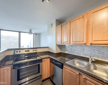 4334 N. Hazel, Unit A3061 - Photo Thumbnail 3