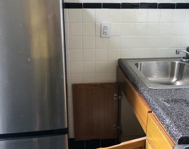 374 Clinton Avenue - Photo Thumbnail 8