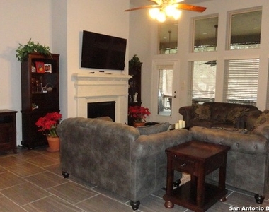 25832 Green Terrace - Photo Thumbnail 5