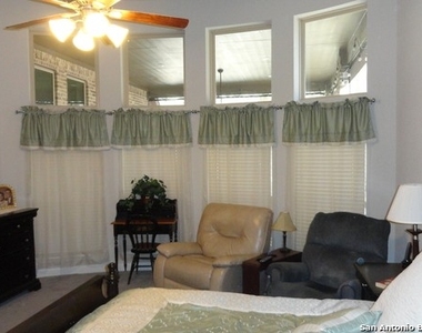 25832 Green Terrace - Photo Thumbnail 20