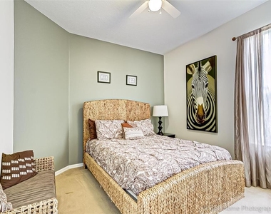 934 Emerald Green Court - Photo Thumbnail 14