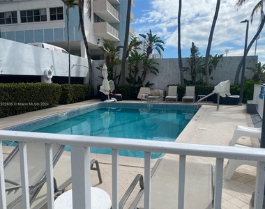 5880 Collins Ave - Photo Thumbnail 29