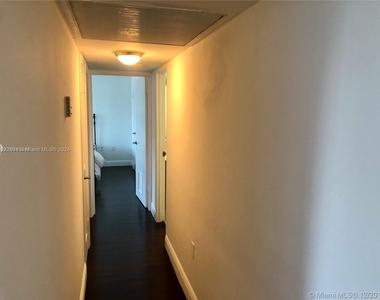 10275 Collins Ave - Photo Thumbnail 13