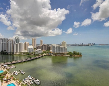 1111 Brickell Bay Dr - Photo Thumbnail 19