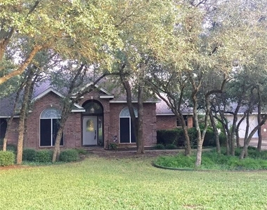 923 Salado Oaks Drive - Photo Thumbnail 0