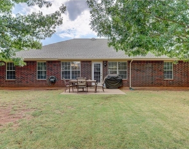 17512 Copper Creek Drive - Photo Thumbnail 15