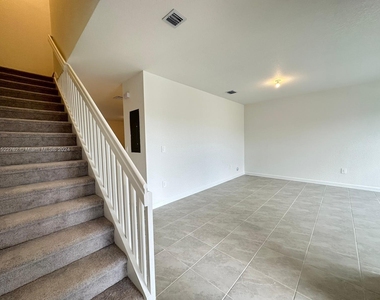 26476 Sw 148 Ct - Photo Thumbnail 8