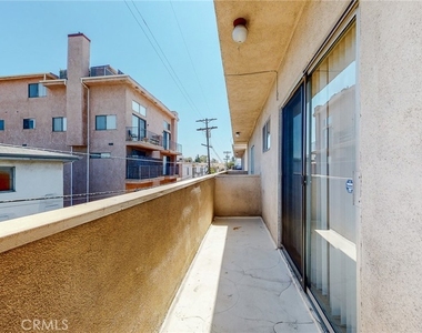 1730 Camden Avenue - Photo Thumbnail 15