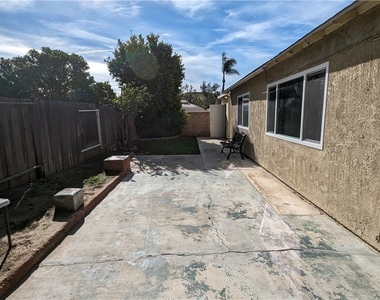 15747 Rolling Ridge Drive - Photo Thumbnail 26