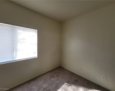 5650 E Sahara Avenue - Photo Thumbnail 29