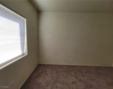 5650 E Sahara Avenue - Photo Thumbnail 33