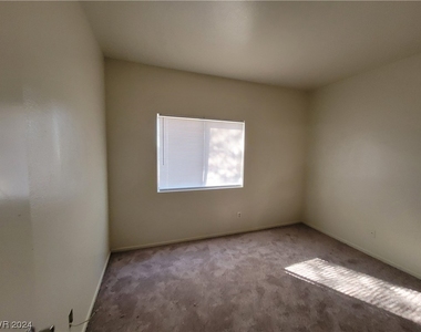 5650 E Sahara Avenue - Photo Thumbnail 25