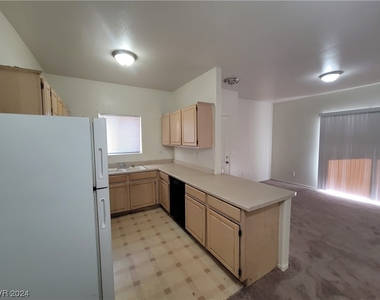 5650 E Sahara Avenue - Photo Thumbnail 19