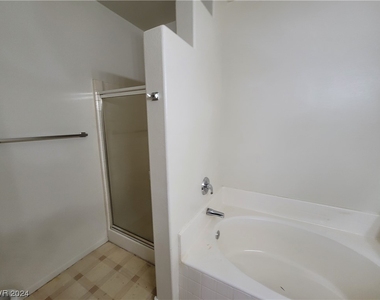 5650 E Sahara Avenue - Photo Thumbnail 41