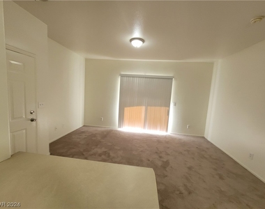 5650 E Sahara Avenue - Photo Thumbnail 21