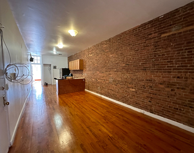 122 Bergen Street - Photo Thumbnail 15