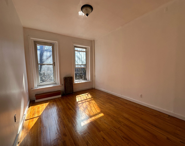 122 Bergen Street - Photo Thumbnail 12