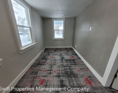 3712 E Sheridan Avenue - Photo Thumbnail 12