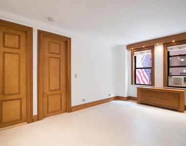 150 West 58th Street - Photo Thumbnail 1