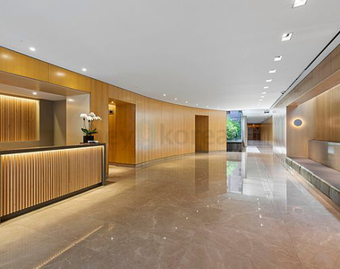 360 West 43rd Street - Photo Thumbnail 12