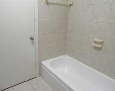 11420 Bay Street Ne - Photo Thumbnail 20