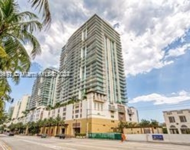 330 Sunny Isles Blvd - Photo Thumbnail 21