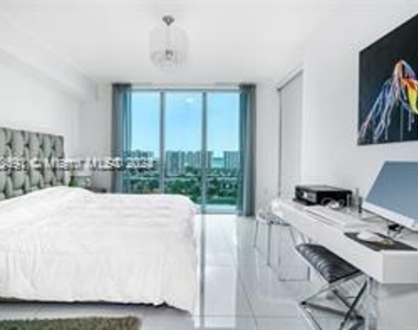 330 Sunny Isles Blvd - Photo Thumbnail 7