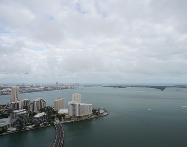 950 Brickell Bay Dr - Photo Thumbnail 0