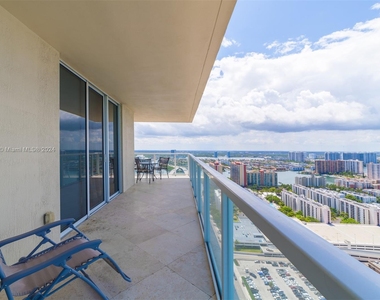 16699 Collins Ave - Photo Thumbnail 52