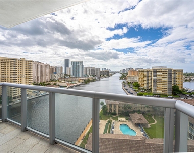 2600 E Hallandale Beach Blvd - Photo Thumbnail 42