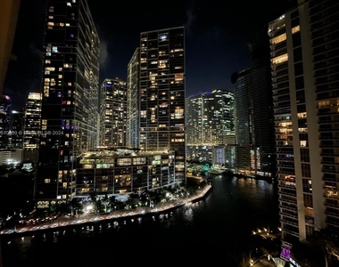 801 Brickell Key Blvd - Photo Thumbnail 23