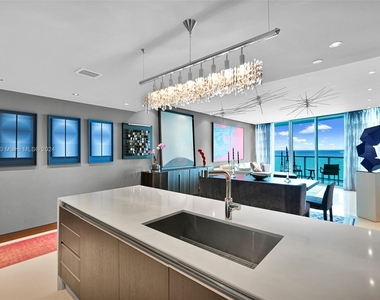 17001 Collins Ave - Photo Thumbnail 34