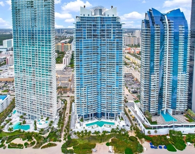 17001 Collins Ave - Photo Thumbnail 47