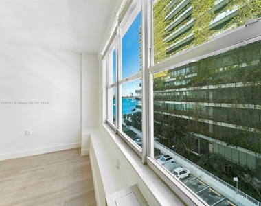 1250 West Ave - Photo Thumbnail 19