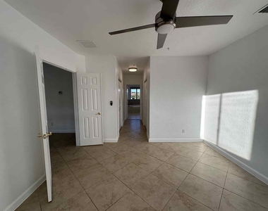 1602 Coastal Bay Boulevard - Photo Thumbnail 19