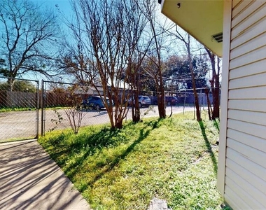 1137 Oney Hervey Drive - Photo Thumbnail 20