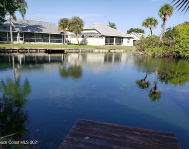 2575 Palm Lake Drive - Photo Thumbnail 4