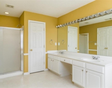 312 Burdock Trace - Photo Thumbnail 24