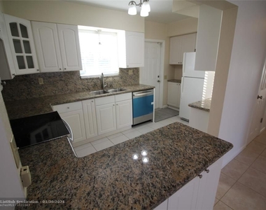 4454 W Tradewinds Ave - Photo Thumbnail 9