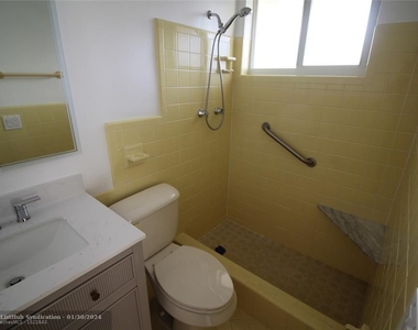 4454 W Tradewinds Ave - Photo Thumbnail 16