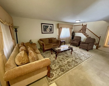 1563 Granville Way - Photo Thumbnail 1